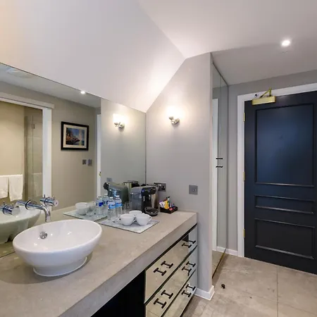 Holm House - Luxury Seaside Retreat Penarth Exterior photo