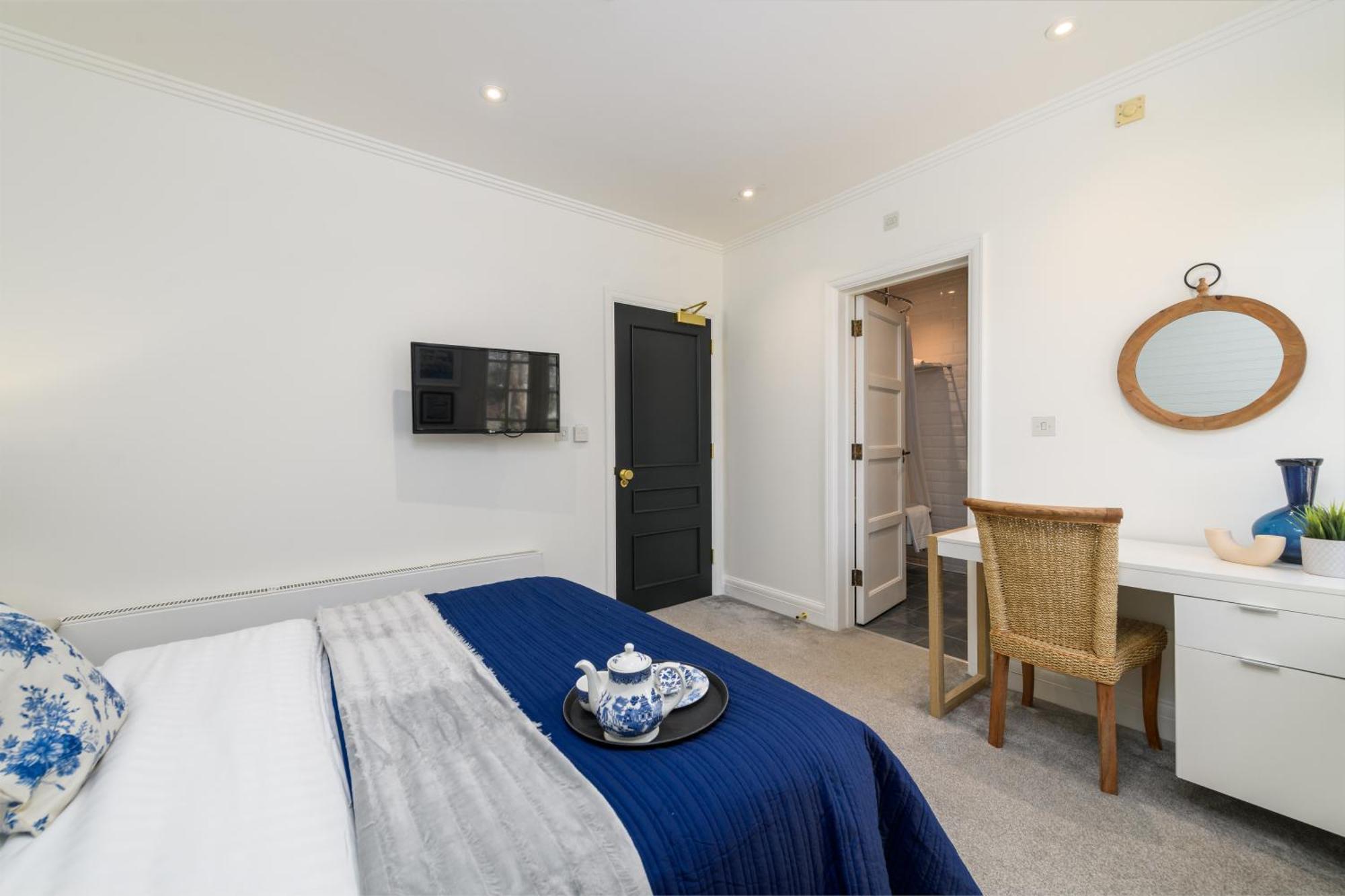Holm House - Luxury Seaside Retreat Hotel Penarth