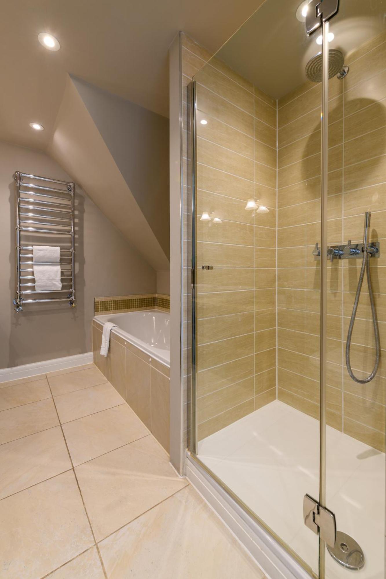Holm House - Luxury Seaside Retreat Hotel 4*